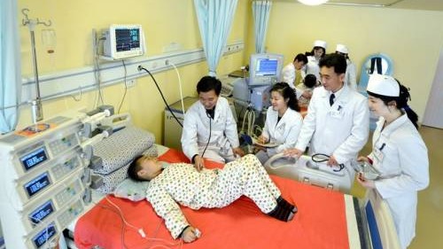 朝鮮玉柳兒童醫院的會診情形