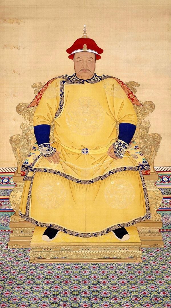 清太宗文皇帝朝服全身像。