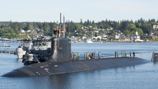 美军海狼级的核潜舰“康乃狄克号”