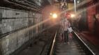 上海地铁接触网跳闸乘客惊爆“巨响和火光”从隧道撤离(视频)