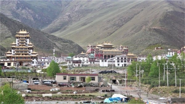 青海省玉樹藏族自治州。