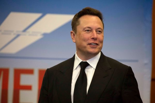 美国科技巨富、多家科技公司（如SpaceX和Tesla）以及社交媒体平台巨头之一推特（Twitter）的首席执行官埃隆・马斯克 （Elon Musk）。（图片来源：Saul Martinez/Getty Images）