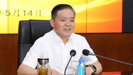 贵州省前反贪局局长肖振猛被检察院批捕。