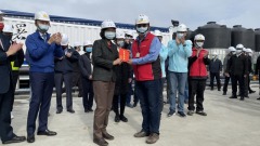 台首座万吨级海淡设施蔡英文慰劳同仁(组图)