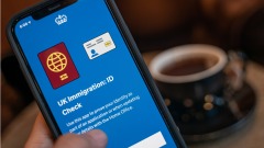 英国国民(海外)快速入籍港人谈心声(图)