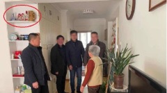 官员访贫户被后方柜子出卖舆论沸腾急删报导(组图)