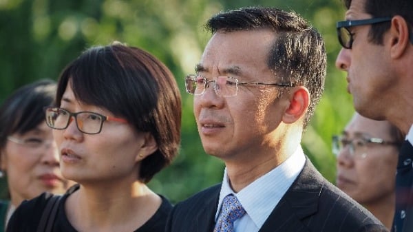 中国驻法国大使 再教育台湾
