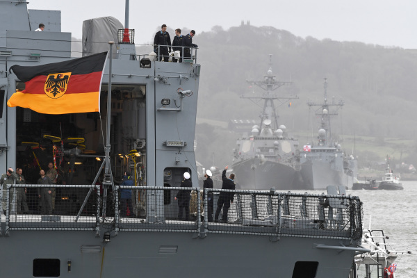 2019年3月15日，德國護衛艦漢堡號出現在英國普利茅斯。