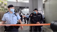 高院旁听遭港警发告票区议员斥不公平(图)