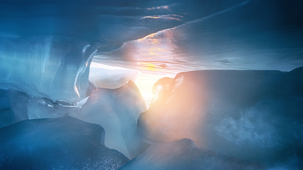 北极冰层上竟有数个前所未见的奇怪洞穴。