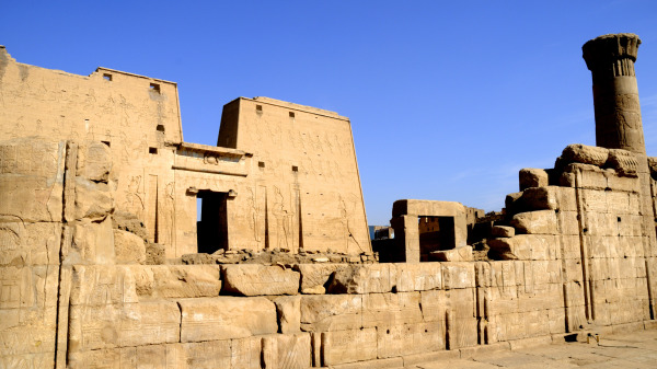 埃及发掘3千多年前古城(16:9)