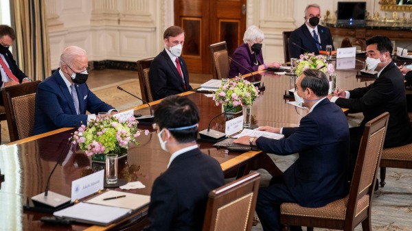 上週美國拜登總統和日本首相菅義偉於在白宮草皮上發表了聯合聲明，也是52年來首度提及台灣。國安外交學者表示，這是拜登三手策略。資料照。