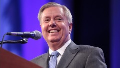 参议员称美国不存在种族主义奥巴马贺锦丽是证据(图)