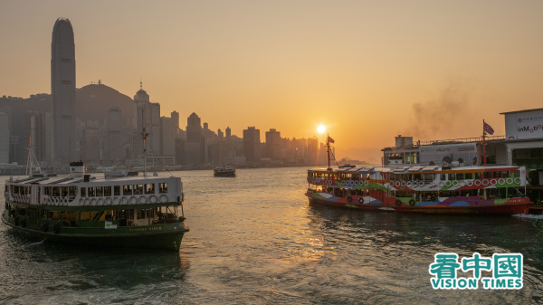 香港維港黃昏日落。（圖片來源：龐大衛/看中國）