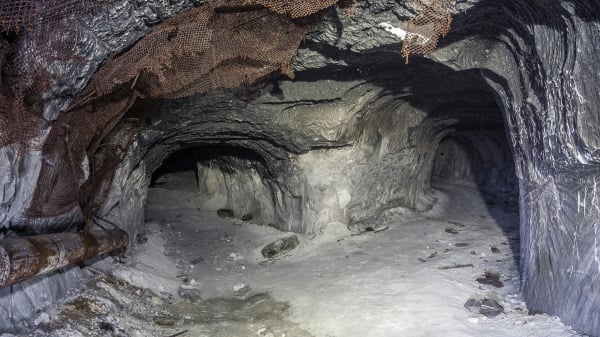 5千年前地下隧道与洞穴(16:9)