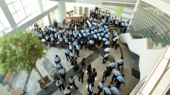 苹果日报主笔李平传被捕员工被吓再抓100人(图)