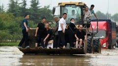 郑州京广路隧道幸存者：5分钟隧道灌满水(图)