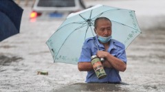 鄭州暴雨釀災洪水來襲咋逃(圖)