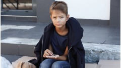 穷孩子的一句话让富人汗颜(图)