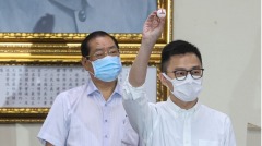 抽签党主席选号张亚中要江启臣立卸职(图)