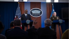 90位退役将领呼吁奥斯汀和米利立即辞职(图)