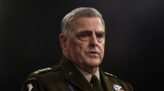 「不誠實」前美情報局長批米利通共(图)