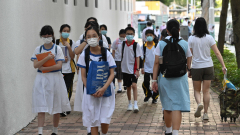 移民潮下香港中小学及幼儿园流失逾3万学生(图)